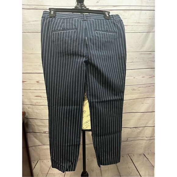 Banana Republic Sloan Pinstripe Ankle Pants Women's Size 8 Career Work - Picture 2 of 4